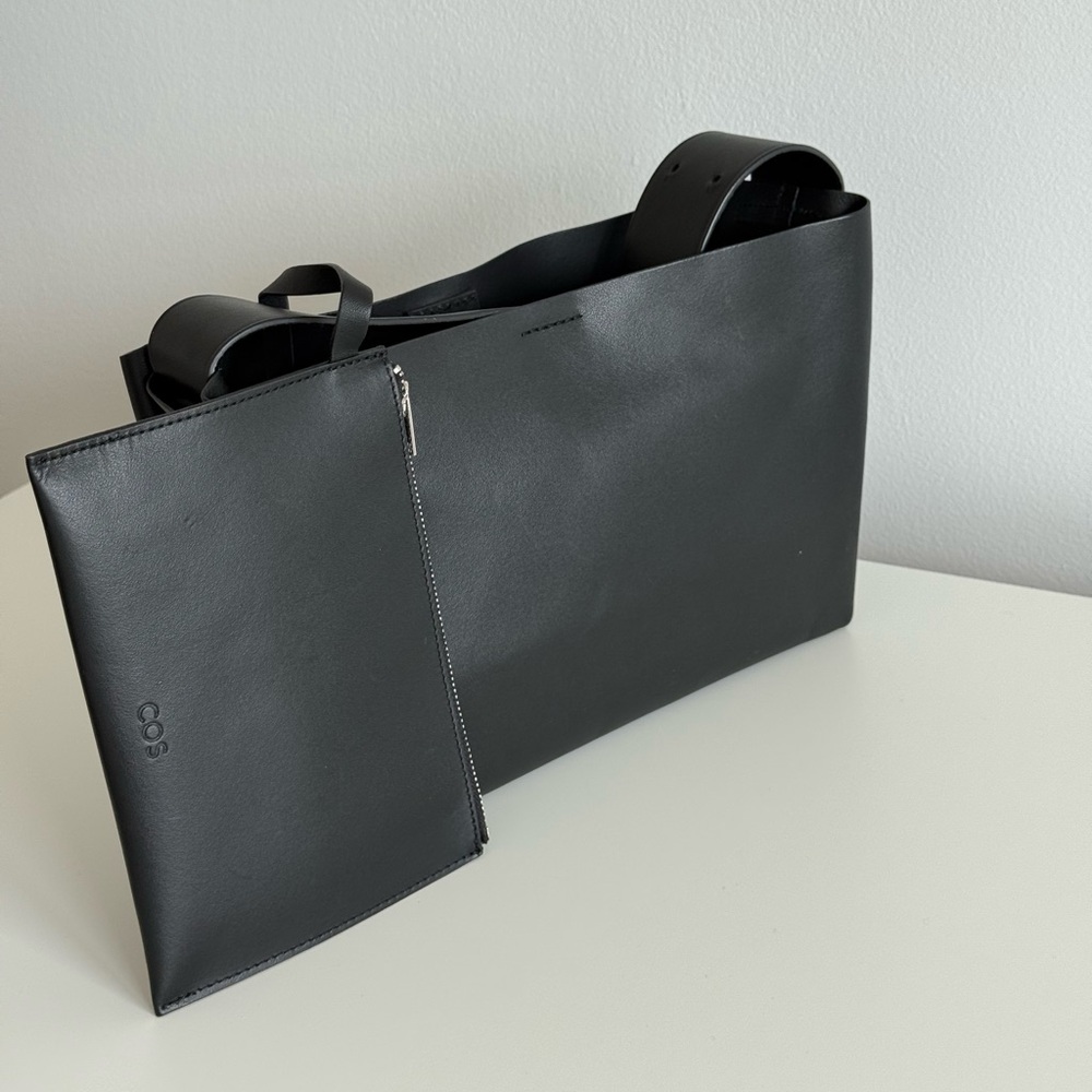 COS Black Leather Shoulder Bag with Detachable Pouch - Picture 2 of 3
